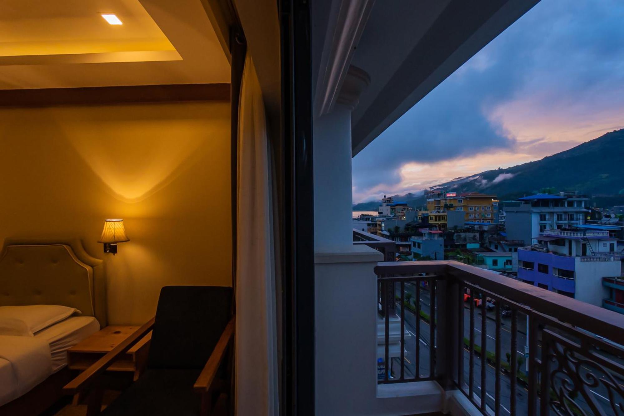 Hotel Fewa Trip Pokhara Eksteriør billede